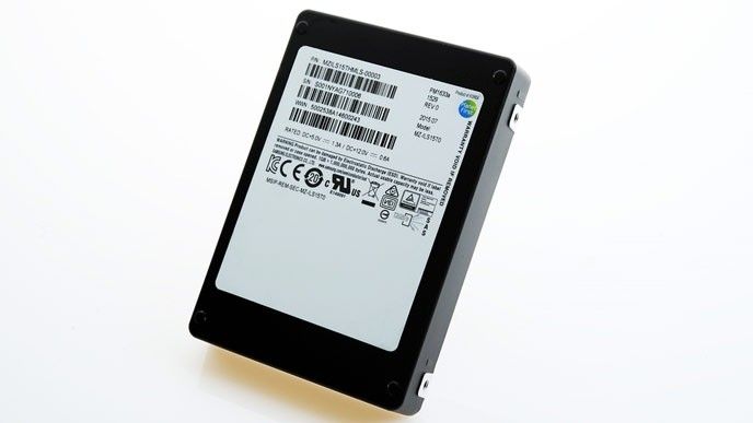 15 TB på en SSD – nu börjar Samsung sälja sin monsterdisk - IDG.se