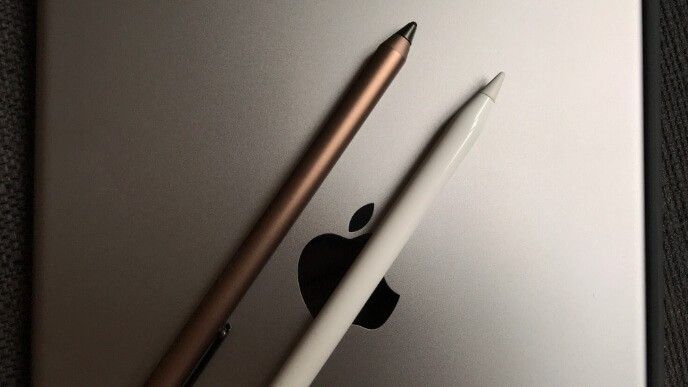 Dash 3 mot Apple Pencil