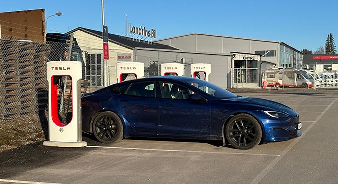 Test Tesla Model S Plaid