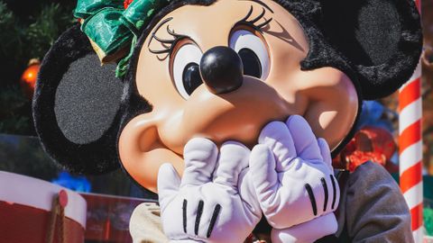 Mimmi Pigg-kostym på en av Disneys nöjesparker
