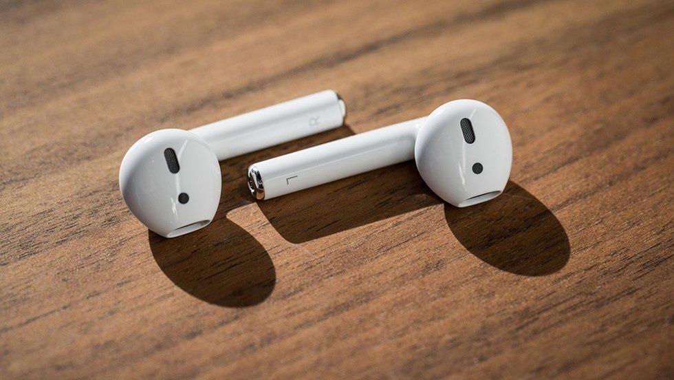 AirPods (2nd-generation)
