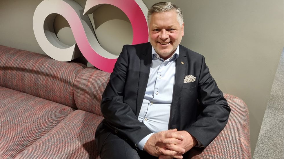 \"Ambitionen är att växa kraftigt i Sverige\", säger Fujitsus Sverige-vd Håkan Dahlström.
