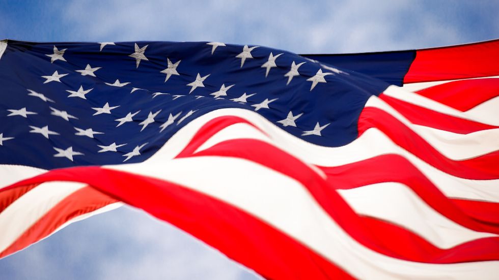 USA flag-1291945_1920